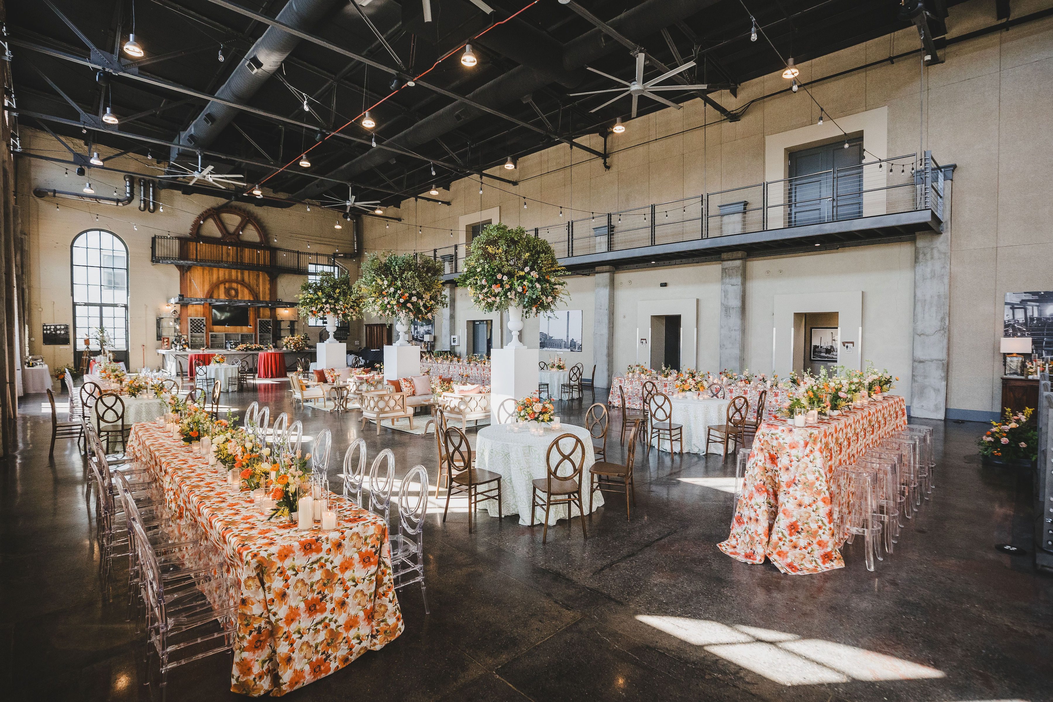 summery wedding reception