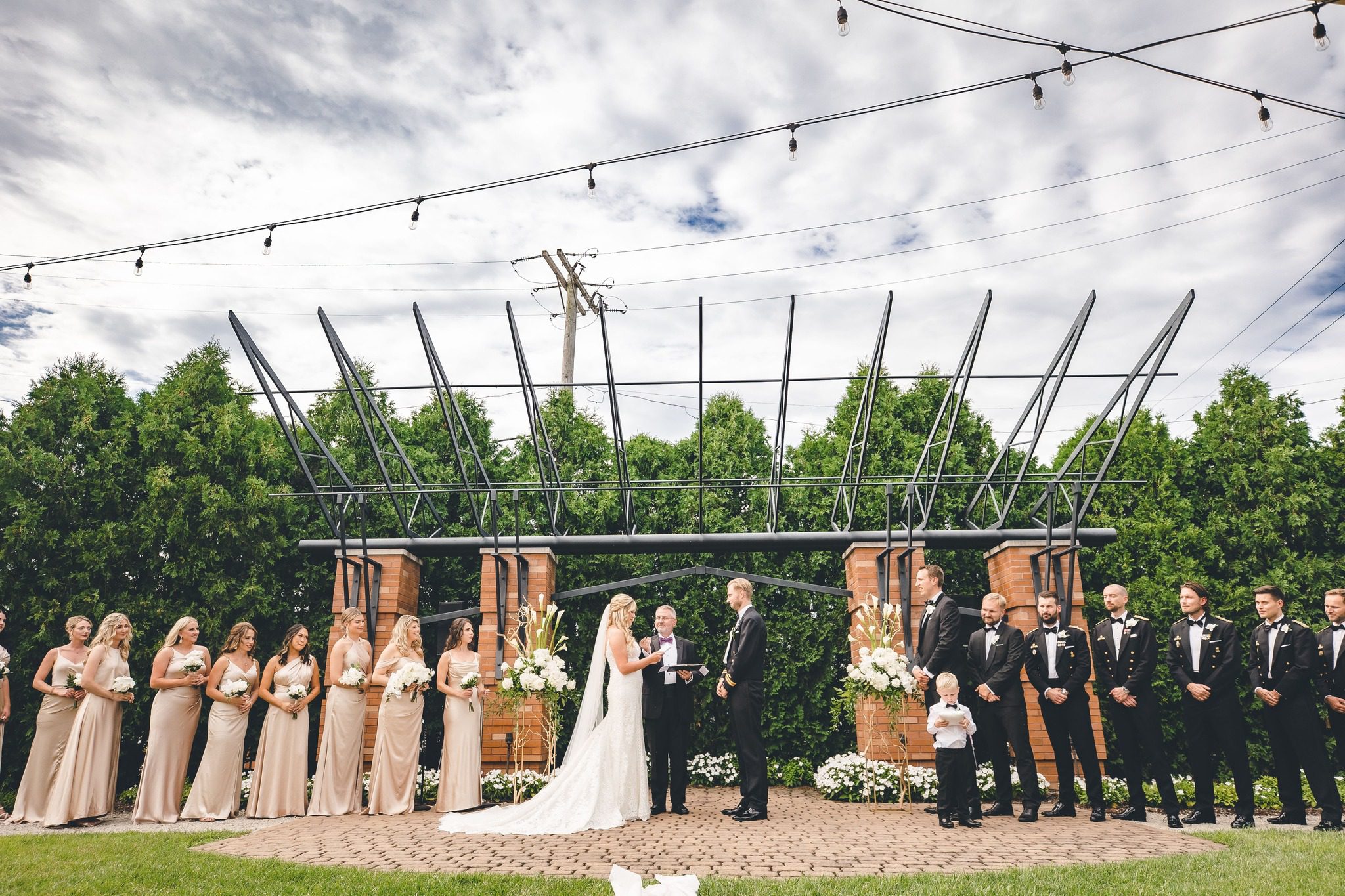 courtyard wedding at the steam plant