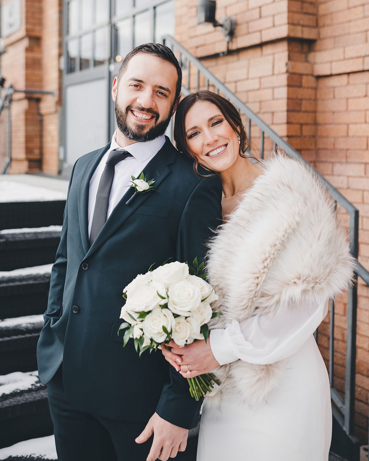 bride and groom winter wedding